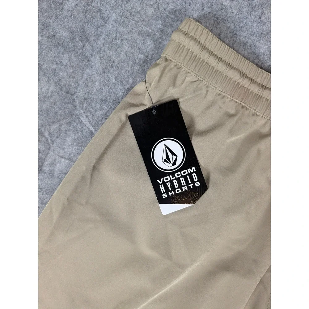Volcom Hybrid Shorts Mens Khaki Tan Elastic Waist Quick Dry Surf Active XL